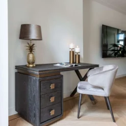 Richmond Interiors Richmond Bureau Hunter 3-laden